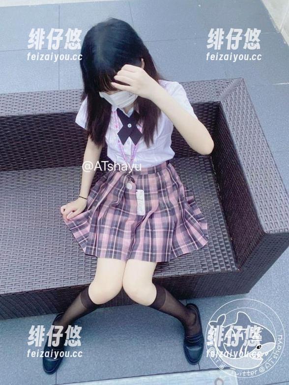 又一次更新：AT鲨的婚纱写真秀，这才是真正的“新鲜出炉”啊