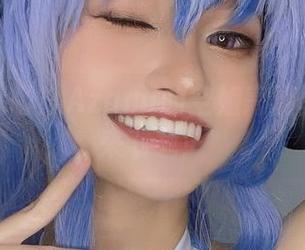 无缝对接啦！Azami的空姐高清壁纸等你来下载！