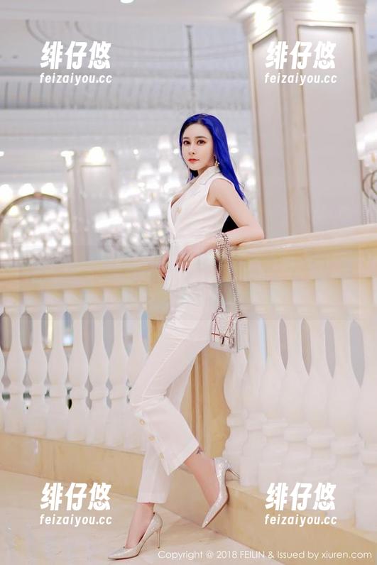 Feilin嗲囡囡-李筱乔jo Feilin嗲囡囡 - 李筱乔jo的无圣光女仆日常,套图里藏着几多心思?