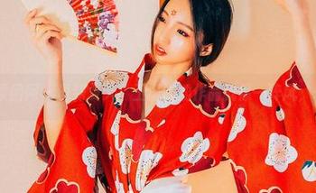 GIRLT果团网 – 说到夏天，王语纯的作品就像一阵风，轻轻拂过