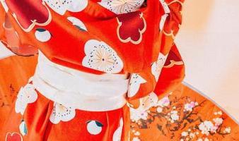 GIRLT果团网 – 在线揭开陈秋雨校园作品：图片里有点戏。