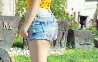 IMiss爱蜜社 – 有个石心琪的高清女孩壁纸，真实感不强但可爱无敌！