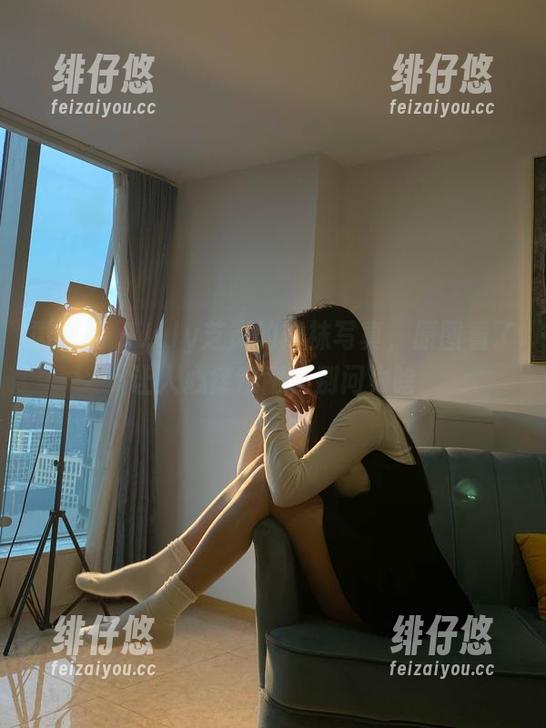 微密圈 - July芝岚的网袜写真，原图看了让人心痒难耐，别问为啥