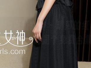 KelaGirls克拉女神 – 瑞莎的红裙，居然放在这里，也算是个免费合集吧？