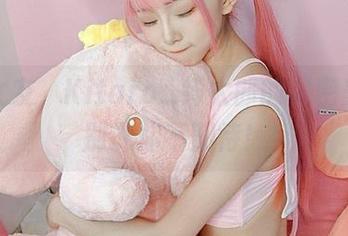 白喵女友，Kitaro_绮太郎的秘密美图，别说你不期待！