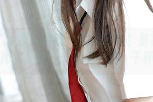MFStar模范学院 – 聚集眼球！慕羽茜的死库水美图——清凉一夏，干杯！