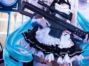 崩坏之余的娇羞，Natsuko夏夏子的私房写真让姬子礼服和我都懵了。