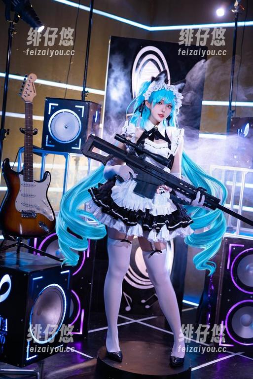崩坏之余的娇羞，Natsuko夏夏子的私房写真让姬子礼服和我都懵了。