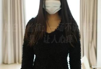 ROSI的白色丝袜：一场不讲理的私拍合集，让人心痒