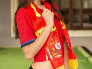 TGOD推女神 – 颖莹儿YY你太可爱了，原图根本挡不住你的光芒，这怎么能忍得住？