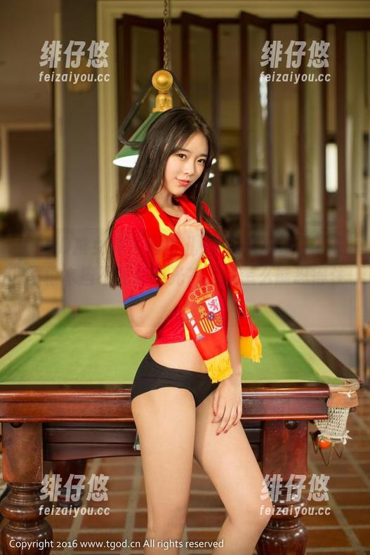 TGOD推女神 - 颖莹儿YY你太可爱了，原图根本挡不住你的光芒，这怎么能忍得住？