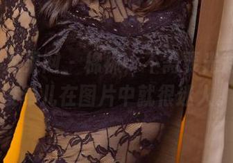 UGirls尤果网 – 棉袜，不需要光彩照人，凌希儿在图片中就很迷人。