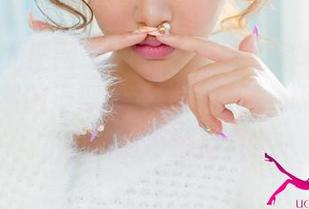 UGirls尤果网 – 顾欣怡短裤私房写真的灵魂，突然脑海浮现夜晚的花园，呃…怎样才能摘到那颗星星？
