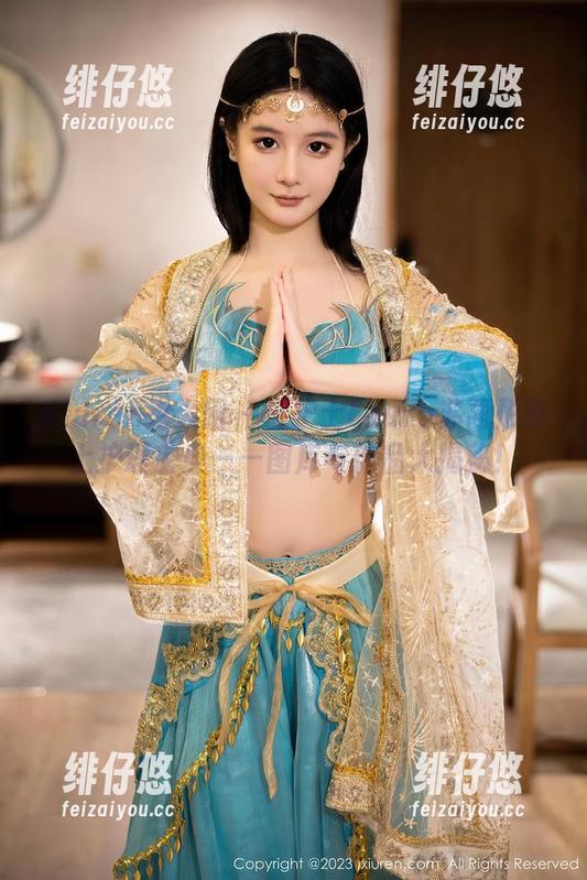 Xiuren秀人网-Laura苏雨彤 Xiuren秀人网 - 当护士Laura苏雨彤奉上护理宝典——图库与作品大揭秘!