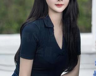 Xiuren秀人网 – 原图分享，飞来的刘艾琳Allen圣诞气息，点滴的柔和与红色的热情。