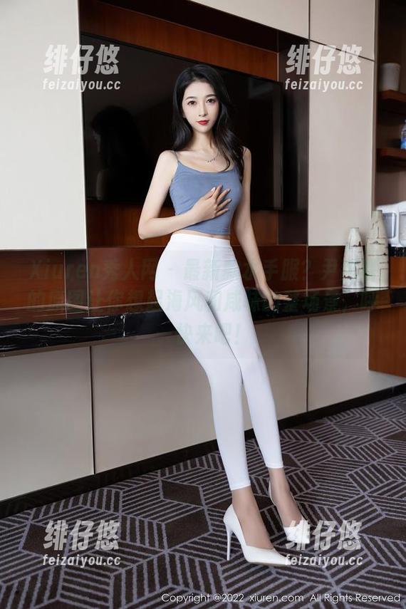 Xiuren秀人网 - 最新款水手服？尹甜甜的原图让你想起海风和咸味的整场景，呼—快来吧！