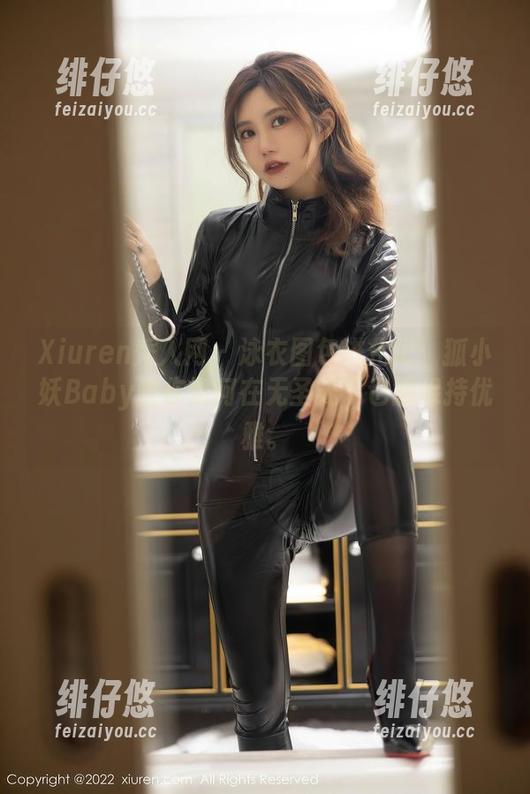 Xiuren秀人网 - 泳衣图包进化记：狐小妖Baby教你如何在无圣光下也能保持优雅。