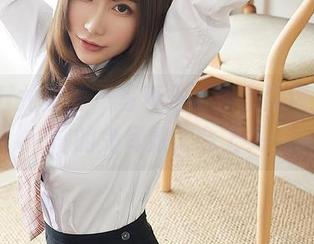 YouMi尤蜜荟 – 写真担心我会沉迷，艾小青的兔耳娘太会上头