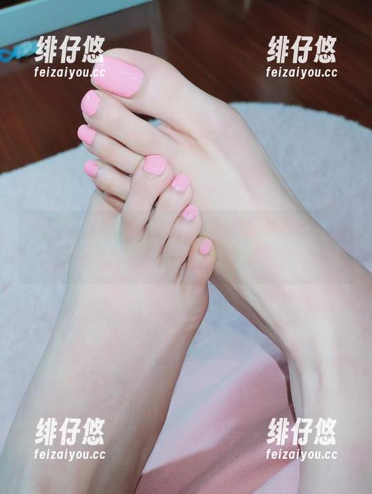 微密圈 - YuYu超甜丫美腿原图更新，真想把这腿驻足在我的相册里，嘿嘿。