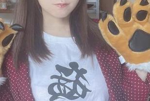 けん研的瑜伽墙纸合集，随意换换，想必除了好看还有点意外的舒适感吧。