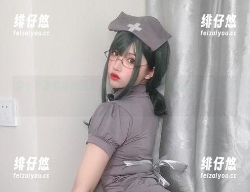 你十七鸽的私房图包，灰色护士快来为我按压一下眼球，要哭了…