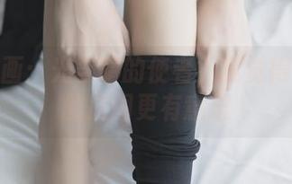 兔玩映画：光与暗的使者？我觉得没圣光的原图更有意思