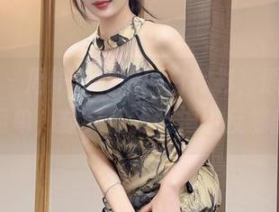 微密圈 – 周妍希和她的白衬衫，原图怎能如此简单，却又在我脑海中反复翻滚。