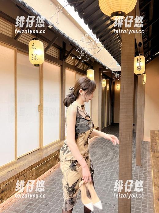 周妍希 微密圈 - 周妍希那件婚纱,可是图库里的明星,下载的时候请轻轻点,别惊动她!