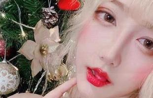 啾小妍Deer的美图，像是一场轻盈的舞蹈，壁纸要不要来个陪衬？