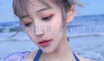 看！啾小妍的写真，原图都在撒娇。