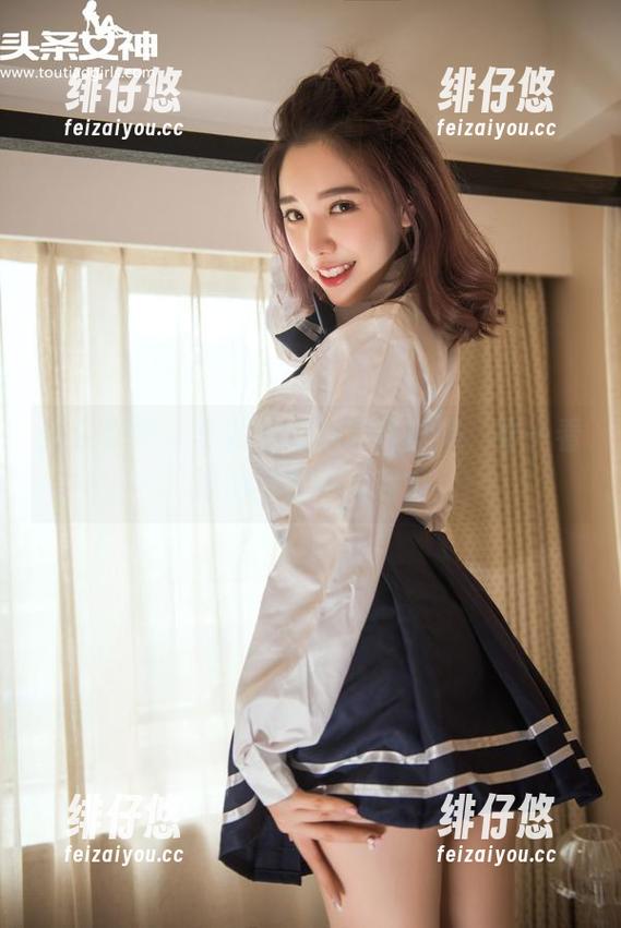 头条女神 - 李丽莎的油亮写真集，咋一看这油门有点猛啊？