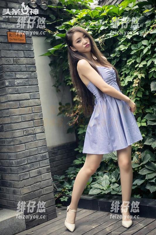 头条女神 - 童安琪的黑色写真，资源配方需要秘藏，不然人太多了！