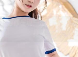 奇行家狗崽为你呈现：浴场里的体操服最新写真集