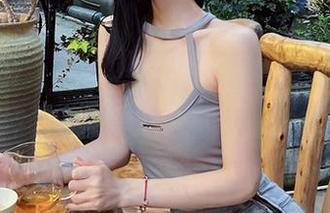 微密圈 – 我在想，妮是老虎的“奶牛”作品，为啥能把毛绒绒变成时尚呢？