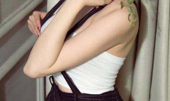 尤果网 – 浴室别有洞天，杨果果全套原图让人面露春光？