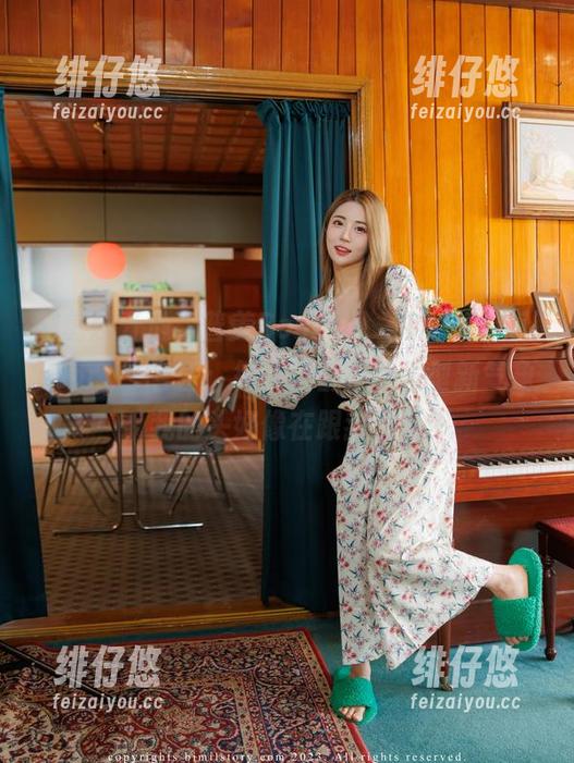 越剪越开心，普美Bomi(보미)的“Bimilstory”套图：每一张都是新发型新气象，我的头好像在跟我说话？
