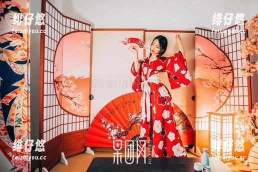 果团网 - 精选特色：周琰琳LIN的美足写真，足以让人多看几眼