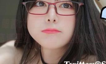 哎呀，眼酱大魔王w又来了！护士写真，高清里透着一丝怪怪的气息！