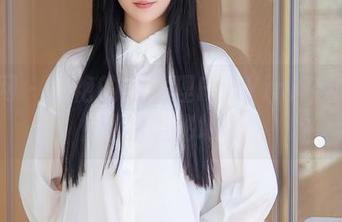 秀人网 – 妖艳的孟狐狸FoxYini：甜心原图的隐秘地带