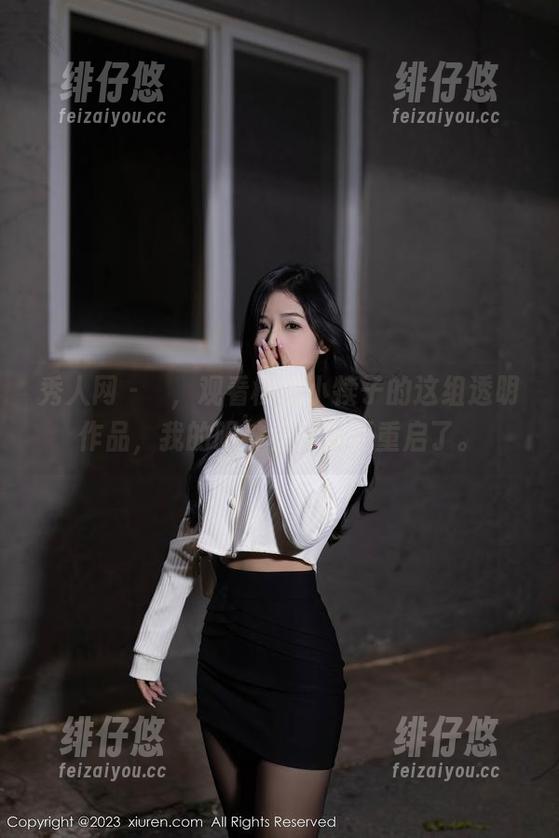 秀人网-樱桃小犊子 秀人网 - 欸,观看樱桃小犊子的这组透明作品,我的眼神程序都要重启了。