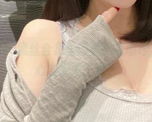 微密圈 – 黑丝合集里的童小芯嗯哼，今天心血来潮了吧？