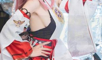 糖果果Candy泳装：一段图库里的独白，精选得像是海浪轻轻拍打。