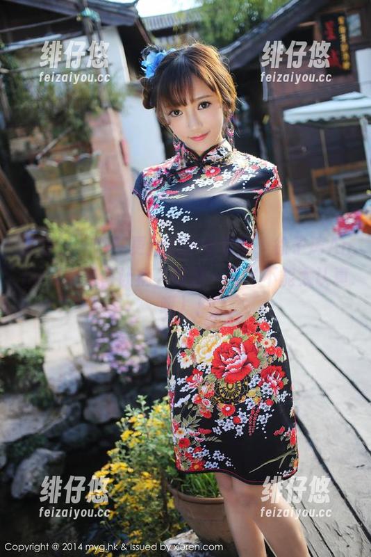 美媛馆 - 嗨！更新的护士套图，徐子琦Anna教你如何让病人眼前一亮（不能太认真哦）！