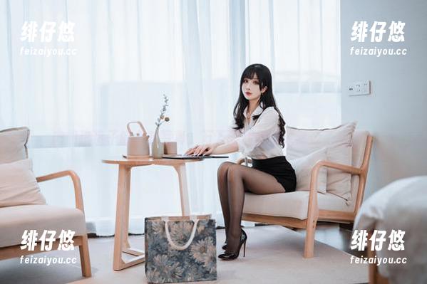 肉扣热热子的女孩写真，万万没想到我竟然追了高清！
