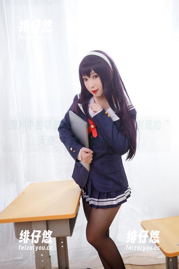 图片中的胡桃猫Kurumineko，展现的“天使”形象让我充满疑惑。
