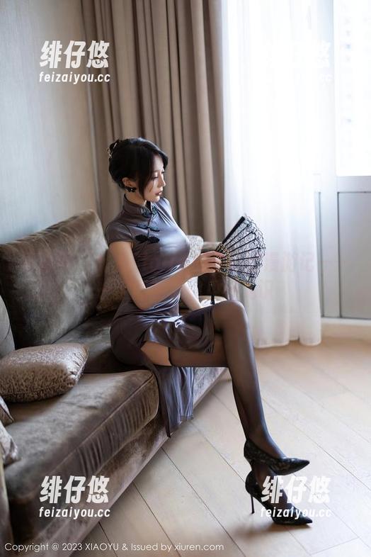 语画界 - 允儿Claire的办公室漫游记——一组图片带你见识见识
