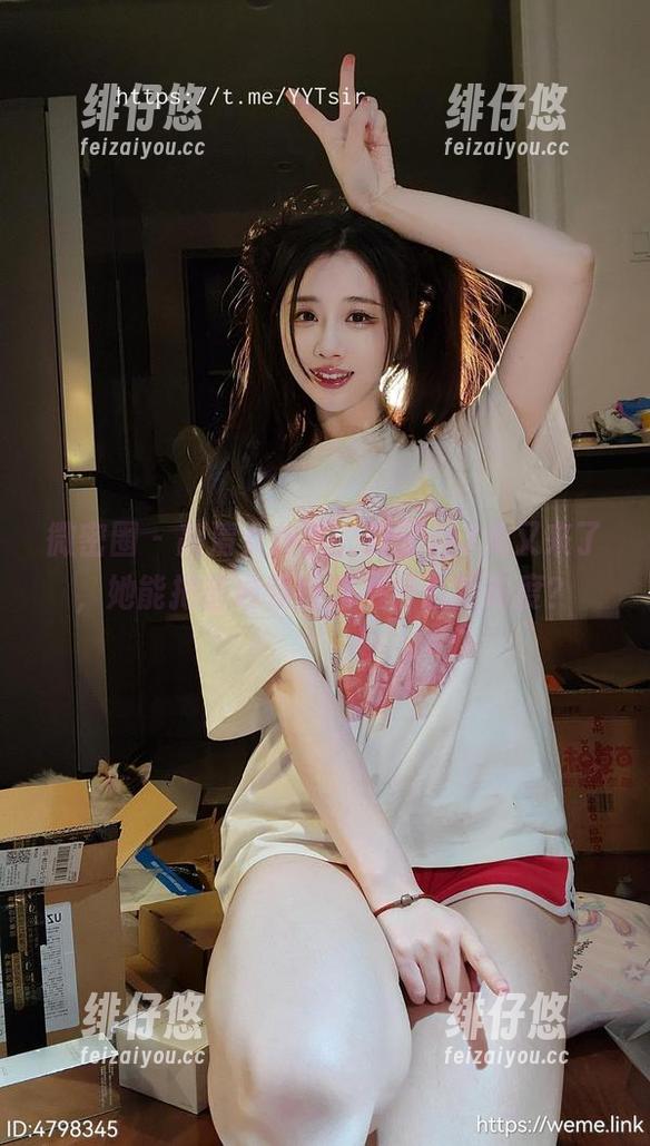 微密圈 - 高清女仆照，轩子巨2兔又来了，她能把普通装扮穿出什么新高度？
