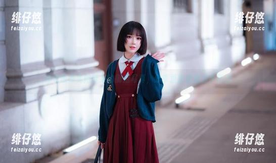 阿包也是兔娘带来的御姐写真，分享里却藏着点小叛逆