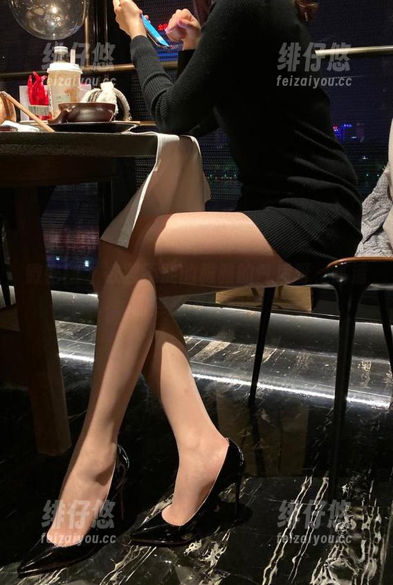 微密圈 - 欲罢不能的雅雅的气质呀，高清图库想不停翻啊