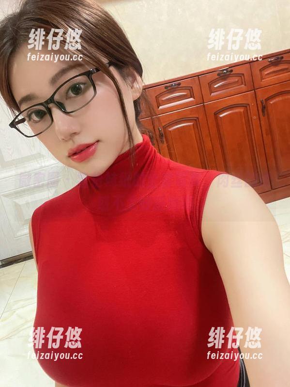 微密圈 - 雪怡妹纸的全套写真，肉丝的诱惑不太好拒绝啊